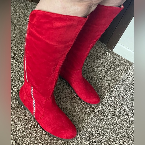 Tall, extra wide calf, faux suede, fire engine red boots! - Picture 1 of 16